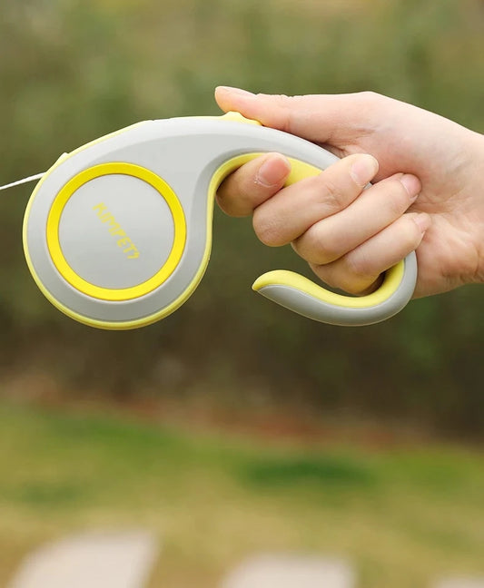 Upgrade your walks with Kimpet's retractable dog leash