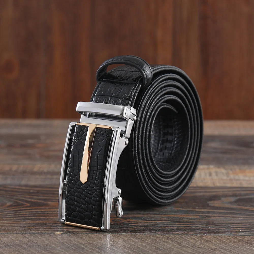 Trendy men's belt of 3.5 cm with automatic buckle, material made of cowhide and crocodile pattern