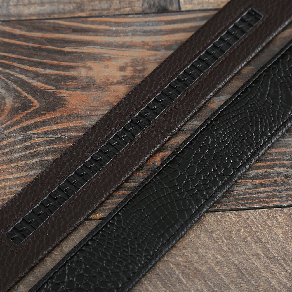 Trendy men's belt of 3.5 cm with automatic buckle, material made of cowhide and crocodile pattern