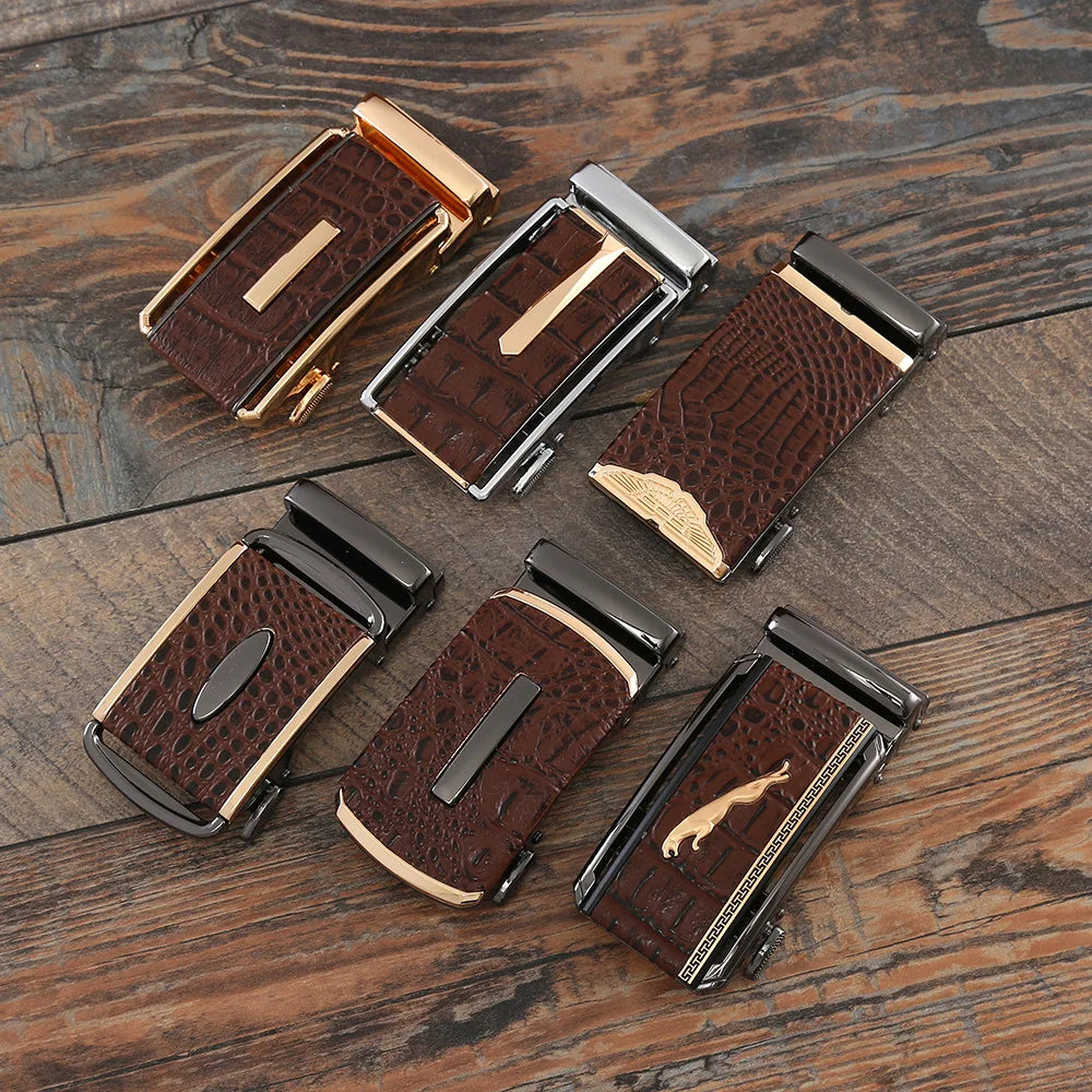 Trendy men's belt of 3.5 cm with automatic buckle, material made of cowhide and crocodile pattern